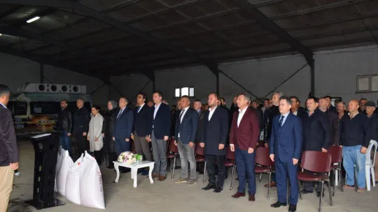 65 Ton Yulaf Tohumu Dağıtıldı