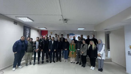 İstanbul'da 39 ilçede eş zamanlı 'İlk Oyum Erdoğan'a İlk Oyum AK Parti'ye' programı