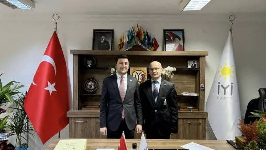 Esen ve yönetiminden İYİ Parti'ye ziyaret