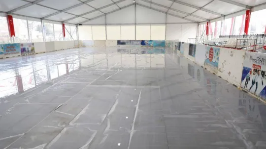 Buz pisti yarıyıl tatiline hazırlanıyor