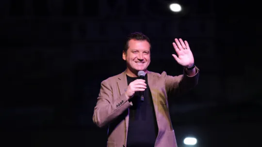 Silivri'de Düzenlenen Hamsi Şenliği'nde Rasul Dindar Konseri Gerçekleşti