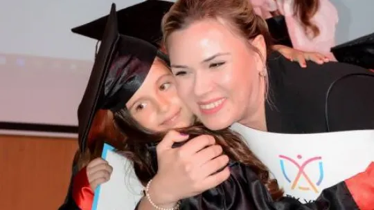 Dilek Yetkin Akademi'de mezuniyet coşkusu