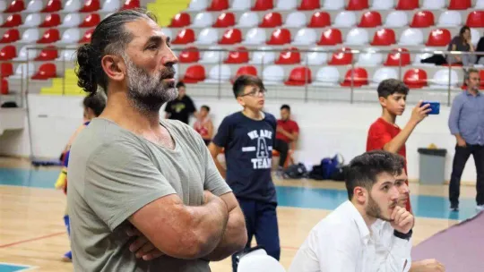 40 yılını verdiği sporda çocukları da onun izinden gidiyor