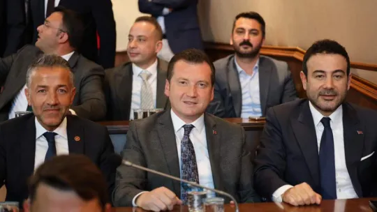 İBB'de seçim sonrası ilk meclis toplantısı yapıldı