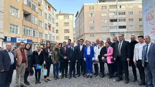 Buğra Kavuncu Silivri'de ziyaretlerde bulundu