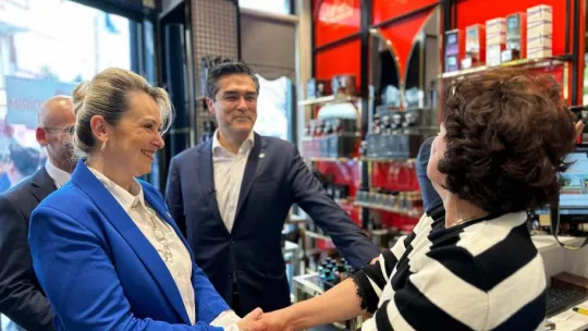 Buğra Kavuncu Silivri'de ziyaretlerde bulundu