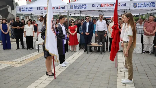 TÜRAM Mesleki ve Teknik Anadolu Lisesi Öğrencileri Mezuniyet Coşkusu Yaşadı