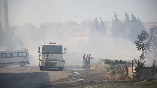 Silivri'de 11 Farklı Noktada, Aynı Anda Çıkan Yangınlar Kısa Sürede Kontrol Altına Alındı