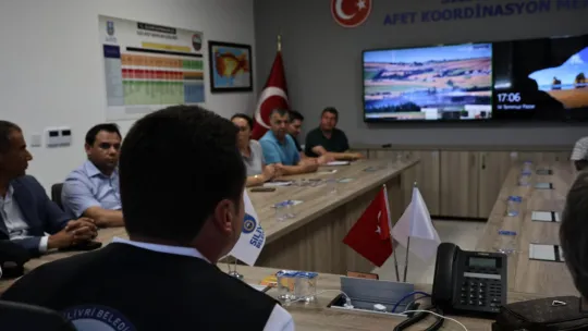 Silivri'de 11 Farklı Noktada, Aynı Anda Çıkan Yangınlar Kısa Sürede Kontrol Altına Alındı