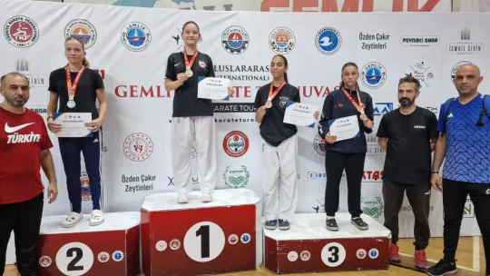 Silivri Karate Kulübü Sporcuları Bursa-Gemlik'te Madalya Kazandı