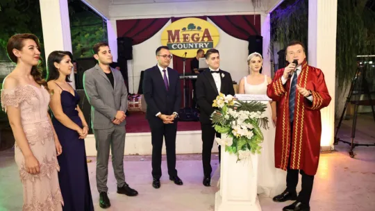 Selen Arslan ve Kaan Uluşar'ın Görkemli Düğünü