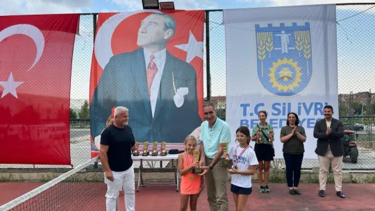 30 Ağustos Zafer Kupası Tenis Turnuvası Tamamlandı