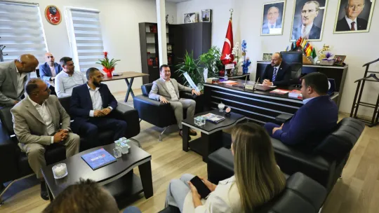 Başkan Balcıoğlu'ndan Silivri'deki Siyasi Partilere Ziyaret