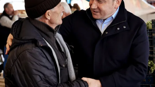 Başkan Balcıoğlu, Gümüşyaka Pazarı'nı Ziyaret Etti