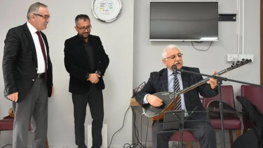 47 yıl 3 ay görev yaptı