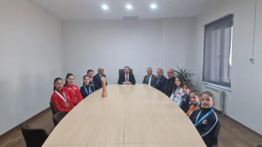 Silivri'nin Karate Şampiyonları Ödüllendirildi