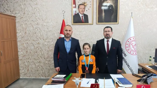 Silivri'nin Karate Şampiyonları Ödüllendirildi