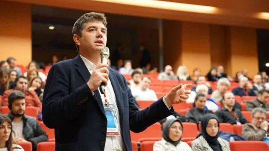 5'inci Klinik Nörobilim Kursu'nda derin beyin stimülasyonu ele alındı