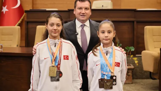 Silivri'nin Gurur Tablosu: Eğitimde ve Sporda Büyük Başarı