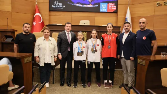 Silivri'nin Gurur Tablosu: Eğitimde ve Sporda Büyük Başarı