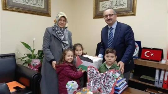 Gazzeli kardeşlerine destek oldular