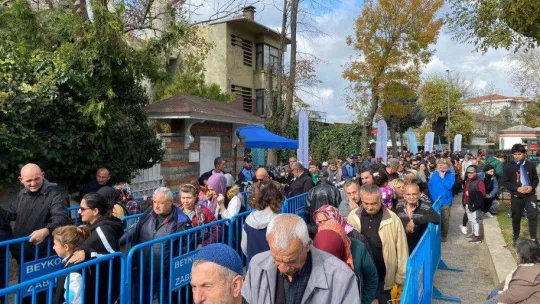 6. Beykoz Kanlıca Yoğurt Festivali'nde 4 bin kişiye yoğurt dağıtıldı