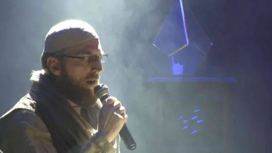 7 farklı dilde okunan Mevlid-i Şerif dinleyenleri mest etti