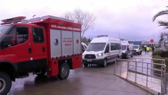 700 kişilik arama kurtarma ekibi, Sabiha Gökçen Havalimanı'ndan deprem bölgesine gitti