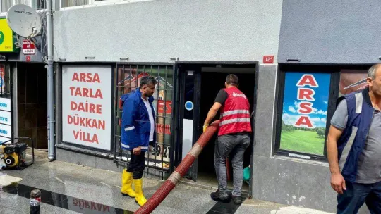 İBB ekipleri çalışmalarını sürdürüyor