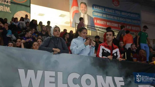 75 ülkeden bin 65 karatecinin ter döktüğü uluslararası turnuva başladı