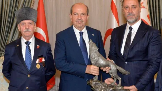 Yılmaz 'Kıbrıs demek vatan demektir'