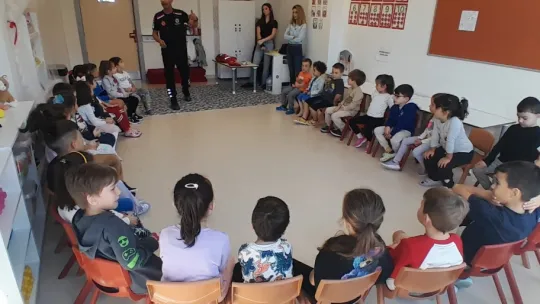 Silivri Arama Kurtarma Ekipleri, Okullarda Eğitim Vermeye Devam Ediyor 