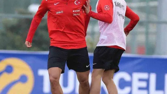 A Milli Futbol Takımı, Çekya maçının hazırlıklarına başladı