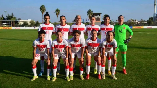 A Milli Kadın Futbol Takımı, 3 basamak yükseldi