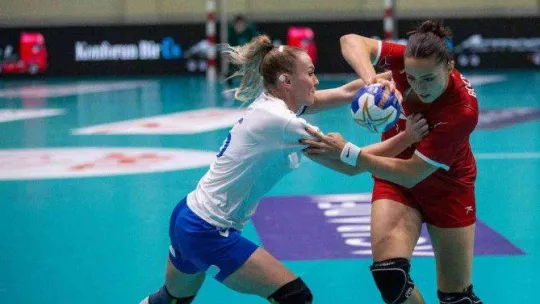 A Milli Kadın Hentbol Takımı, Büyük Britanya'yı 39-14 mağlup etti