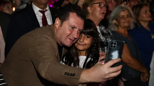 Silivri'de Düzenlenen Hamsi Şenliği'nde Rasul Dindar Konseri Gerçekleşti