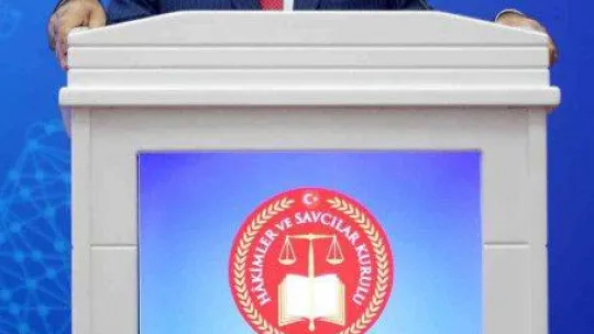 Adalet Bakanı Bozdağ: 'Türkiye'de yargıya güvenin artması için sadece hakim ve savcıların verdiği kararlar yetmez''