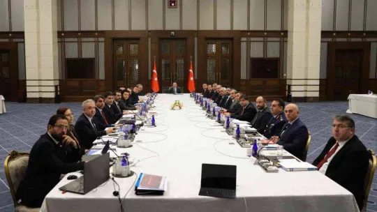 Adalet Bakanlığının düzenleme ihtiyaçlarına yönelik toplantı, Fuat Oktay başkanlığında yapıldı