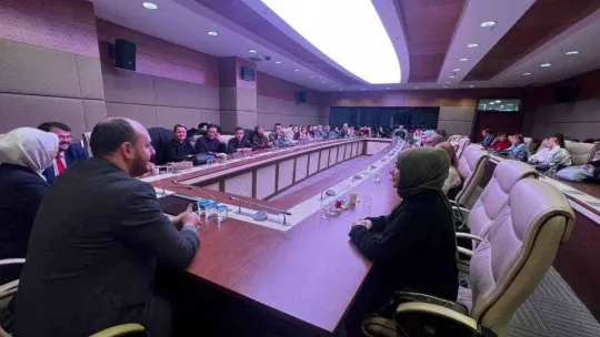 Adnan Menderes MTAL öğrencileri Ankara'da milletvekilleriyle görüştü