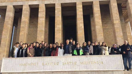 Adnan Menderes MTAL öğrencileri Ankara'da milletvekilleriyle görüştü