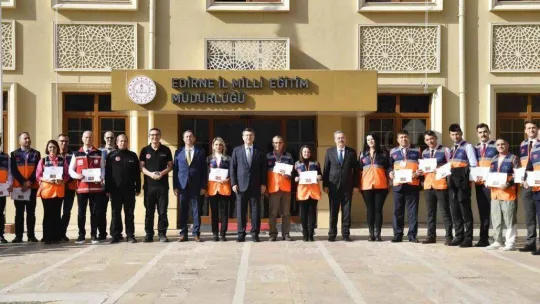 AFAD gönüllüsü eğitimciler sertifikalarını aldı