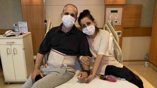 Ağabeyinin karaciğeriyle hayata tutundu, o anları gözyaşlarıyla anlattı