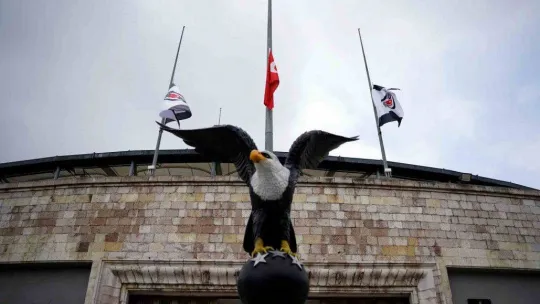 Ahmet Nur Çebi: 'Allah'ın izniyle, el ele verip bunun altından kalkacağız'