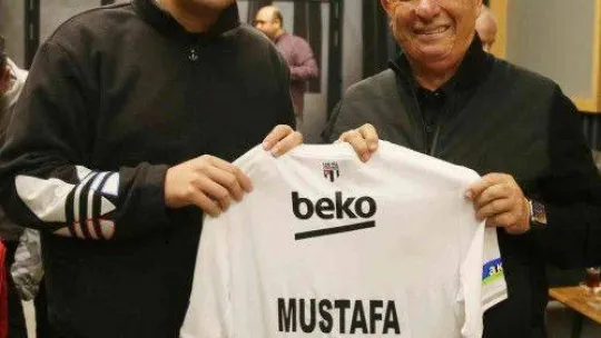 Ahmet Nur Çebi, şehit aileleriyle buluştu