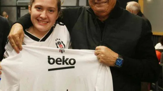 Ahmet Nur Çebi, şehit aileleriyle buluştu