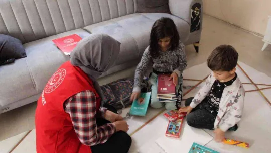 Aile ve Sosyal Hizmetler Bakanlığından çocuklara eğitim paketi