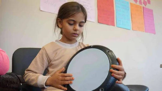 Aile ve Sosyal Hizmetler Bakanlığı'ndan kadınlara çifte destek