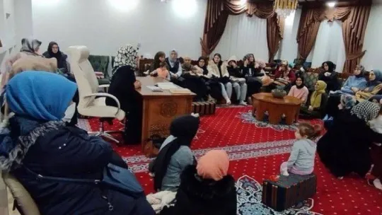 Aileyi ayakta tutan ahlaki değerler anlatıldı