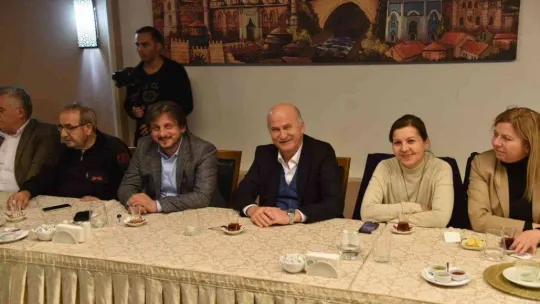 Ak kadrolar bir ve beraberce Türkiye vizyonu yolunda yürüyor