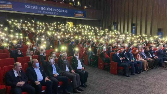 AK Parti'de teşkilat içi eğitim programının teması: 'Türkiye Yüzyılı'